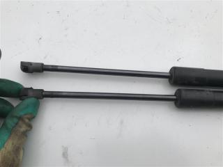 Амортизатор багажника Volkswagen Golf 5 BVY Амортизатор багажника Volkswagen Golf 5 BVY