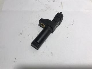 Датчик положения коленвала Mercedes-Benz C-Class W204 2008