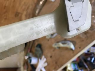Ручка потолка Golf 2006 5 BVY Ручка потолка Golf 2006 5 BVY