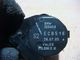 Сервопривод заслонок печки X5 2005 E53 N62B44 Сервопривод заслонок печки X5 2005 E53 N62B44