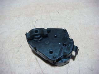 Сервопривод заслонок печки BMW X5 E53 N62B44 Сервопривод заслонок печки BMW X5 E53 N62B44