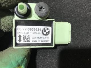 Датчик удара BMW X3 E83 M54B25 Датчик удара BMW X3 E83 M54B25