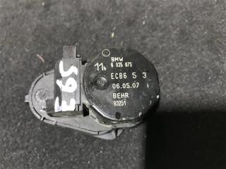 Сервопривод заслонок печки BMW 7-Series 2006 E65 N62B48B 6935075 контрактная