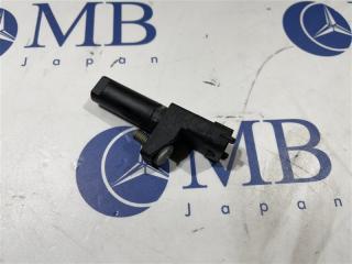 Датчик положения коленвала Mercedes-Benz E-Class W211 2008