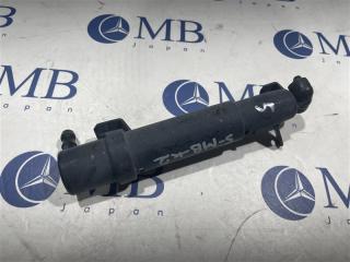 Форсунка омывателя фары передняя левая Mercedes-Benz E-Class W211 2003