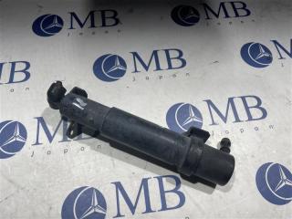 Форсунка омывателя фары передняя правая Mercedes-Benz E-Class W211 2004