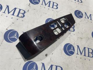 Накладка двери передняя левая Mercedes-Benz S-Class W220 2001 контрактная Накладка двери передняя левая Mercedes-Benz S-Class W220 2001