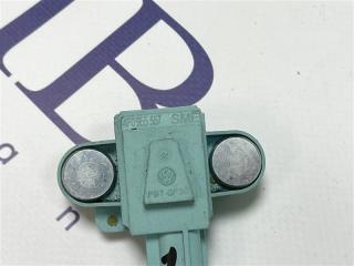 Датчик удара A6 2006 C6 AUK Датчик удара A6 2006 C6 AUK