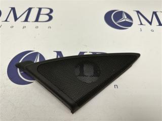 Крышка динамика передняя правая Mercedes-Benz C-Class W203 C32 AMG 2001