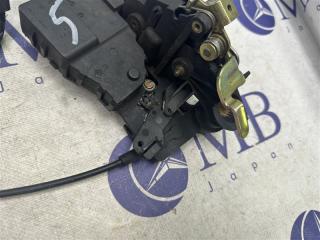 Замок двери передний правый Mercedes-Benz M-Class W163 W163 112.942 Замок двери передний правый Mercedes-Benz M-Class W163 W163 112.942