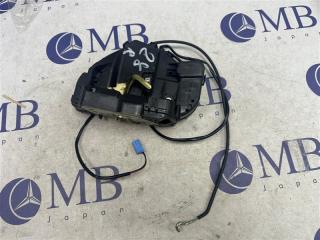 Замок двери задний правый Mercedes-Benz E-Class W211 2006