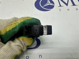 Кнопка центрального замка Touareg 2005 7L BMV Кнопка центрального замка Touareg 2005 7L BMV