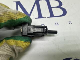 Концевик стояночного тормоза M-Class W164 2006 W164 272.967