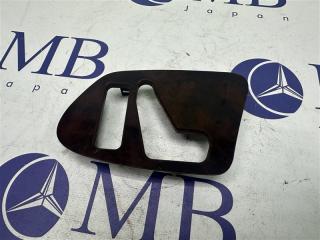 Накладка двери передняя левая Mercedes-Benz E-Class W210 1998 контрактная Накладка двери передняя левая Mercedes-Benz E-Class W210 1998