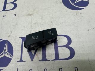 Запчасть кнопка центрального замка передняя левая Mercedes-Benz C-Class W204 2008