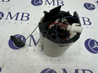 Насос топливный правый Mercedes-Benz C-Class W204 2008 контрактная Насос топливный правый Mercedes-Benz C-Class W204 2008