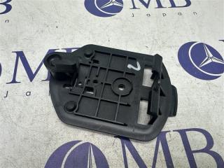 Крепление знака аварийной остановки Mercedes-Benz E-Class W211 2006 контрактная Крепление знака аварийной остановки Mercedes-Benz E-Class W211 2006