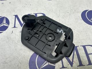 Крепление знака аварийной остановки Mercedes-Benz E-Class W211 2005 контрактная Крепление знака аварийной остановки Mercedes-Benz E-Class W211 2005