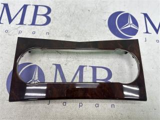 Накладка консоли Mercedes-Benz C-Class W204 2008