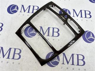 Накладка консоли Mercedes-Benz C-Class W203 2002