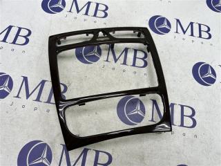 Накладка консоли Mercedes-Benz C-Class W203 2001
