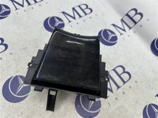 Вещевой отсек Mercedes-Benz E-Class W211 2003