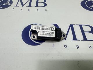 Датчик удара Mercedes-Benz E-Class W210 2001