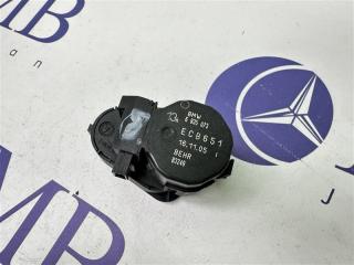 Сервопривод заслонок печки 7-Series 2006 E65 N62B48B Сервопривод заслонок печки 7-Series 2006 E65 N62B48B