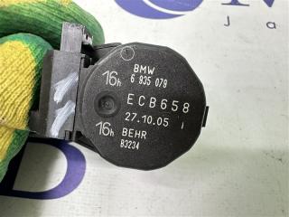 Сервопривод заслонок печки 7-Series 2006 E65 N62B48B Сервопривод заслонок печки 7-Series 2006 E65 N62B48B