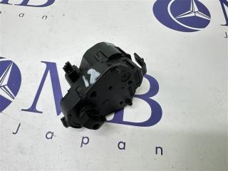 Сервопривод заслонок печки BMW 7-Series E65 N62B48B Сервопривод заслонок печки BMW 7-Series E65 N62B48B