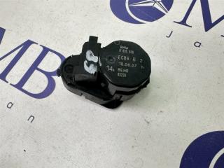 Сервопривод заслонок печки 7-Series 2007 E65 N62B40A Сервопривод заслонок печки 7-Series 2007 E65 N62B40A