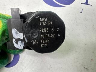 Сервопривод заслонок печки 7-Series 2007 E65 N62B40A Сервопривод заслонок печки 7-Series 2007 E65 N62B40A