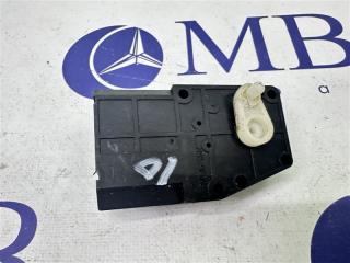 Сервопривод заслонок печки Forester 2004 SG5 EJ205 (2.0L EMPI DOHC turbo) Сервопривод заслонок печки Forester 2004 SG5 EJ205 (2.0L EMPI DOHC turbo)