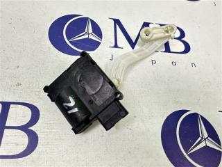Сервопривод заслонок печки A6 2006 C6 AUK Сервопривод заслонок печки A6 2006 C6 AUK
