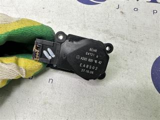 Сервопривод заслонок печки Mercedes-Benz E-Class W211 W211 642.920