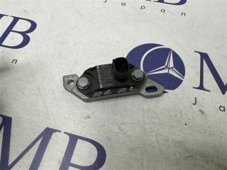 Датчик удара Audi A6 C6 AUK Датчик удара Audi A6 C6 AUK