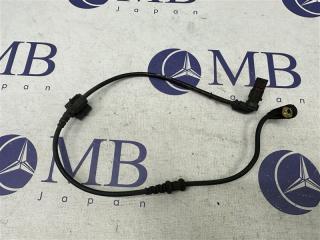 Датчик abs передний Mercedes-Benz C-Class W203 2006