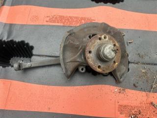 Поворотный кулак передний левый Mercedes-Benz E-Class W210 2000