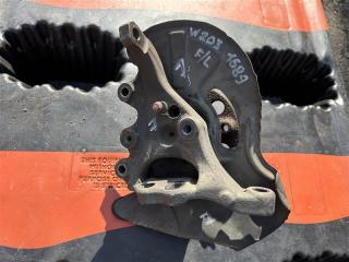 Поворотный кулак передний левый Mercedes-Benz C-Class W203 2004