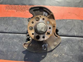 Поворотный кулак передний правый Mercedes-Benz C-Class W203 2004