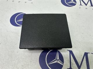 Пепельница задняя Mercedes-Benz C-Class W203 2003