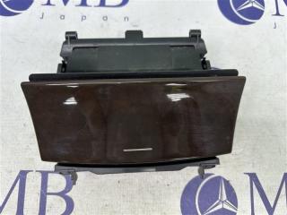 Пепельница Mercedes-Benz C-Class W203 2002