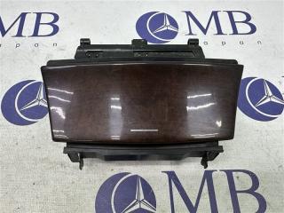 Пепельница Mercedes-Benz C-Class W203 2004
