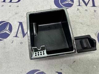 Пепельница передняя Mercedes-Benz E-Class W211 2008