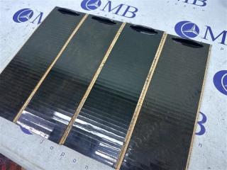 Накладка шторка Mercedes-Benz CLS-Class W219 2005 контрактная Накладка шторка Mercedes-Benz CLS-Class W219 2005