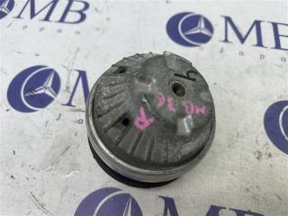 Подушка двигателя передняя Mercedes-Benz CLS-Class W219 2008 контрактная Подушка двигателя передняя Mercedes-Benz CLS-Class W219 2008