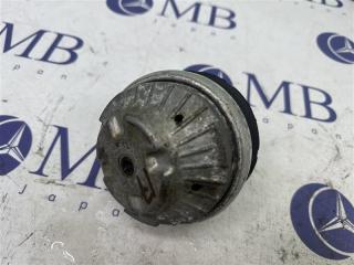 Подушка двигателя передняя Mercedes-Benz CLS-Class W219 2005 контрактная Подушка двигателя передняя Mercedes-Benz CLS-Class W219 2005