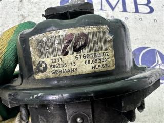 Подушка двигателя правая 7-Series 2007 E65 N62B48B Подушка двигателя правая 7-Series 2007 E65 N62B48B