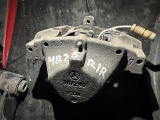 Суппорт тормозной задний правый E-Class W210 1998 W210 112.941