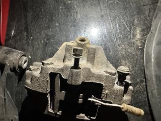 Суппорт тормозной задний правый E-Class W210 1998 W210 112.941